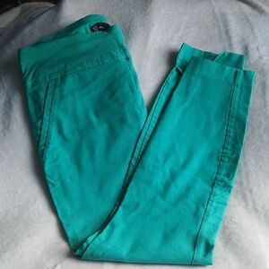 New York & Company Vibrant Green Skinny Jeans